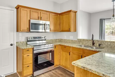 325 Stillwater Court, Simpsonville, SC 29681 - Photo 10