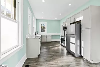 501 N Adair Street, Clinton, SC 29325 - Photo 8