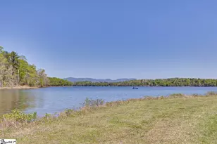 303 Farmers Market St, Taylors, SC 29687 - Photo 6