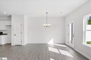 32 Lone Cypress St, Travelers Rest, SC 29690 - Photo 12