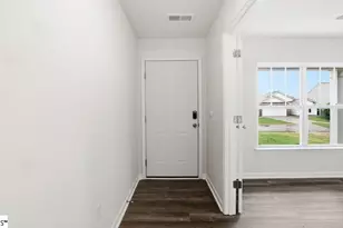 131 Cades Cv Dr, Greenwood, SC 29646 - Photo 6