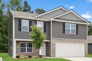 131 Cades Cv Dr, Greenwood, SC 29646 - Photo 2