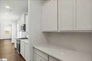 1021 Skidaway Dr, Spartanburg, SC 29303 - Photo 8
