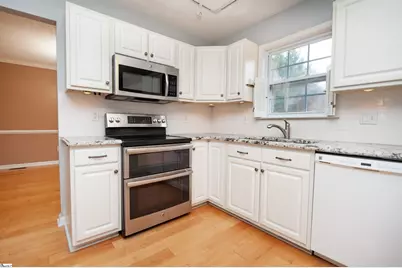 125 Eagleston Lane, Simpsonville, SC 29680 - Photo 8