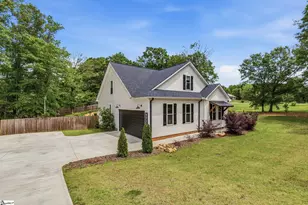 1347 Griffin Mill Rd, Easley, SC 29640 - Photo 4