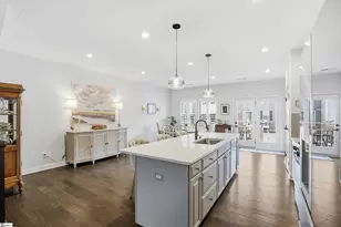 38 Itasca Dr, Greenville, SC 29609 - Photo 10