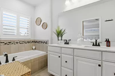 38 Itasca Drive, Greenville, SC 29609 - Photo 16