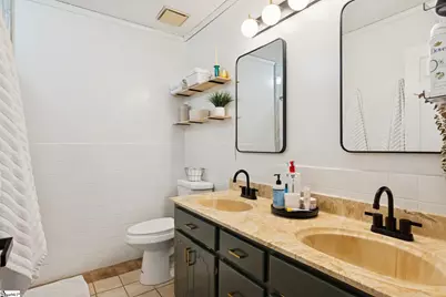 209 Governors Square, Greer, SC 29650 - Photo 12