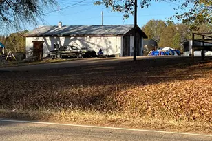 511 Broadcast Dr, Spartanburg, SC 29303 - Photo 2