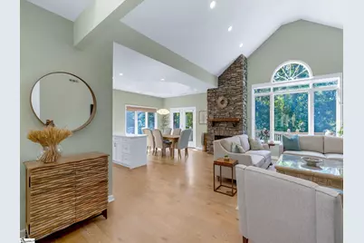 15 Grosbeak Way, Landrum, SC 29356 - Photo 2