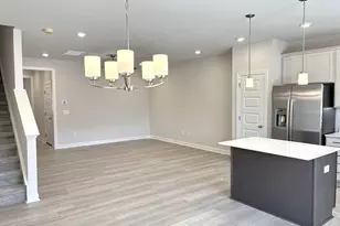 245 Taylor Woods Ct, Greenville, SC 29607 - Photo 6