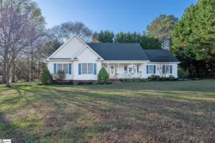 8 Pearle Brook Ln, Taylors, SC 29687 - Photo 1