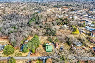 302 Gassaway St, Central, SC 29630 - Photo 38