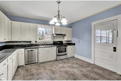 302 Gassaway Street, Central, SC 29630 - Photo 8