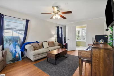 200 Yorkshire Drive, Spartanburg, SC 29301 - Photo 4