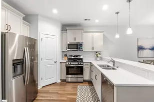 15 Tyrian Dr, Greenville, SC 29607 - Photo 6