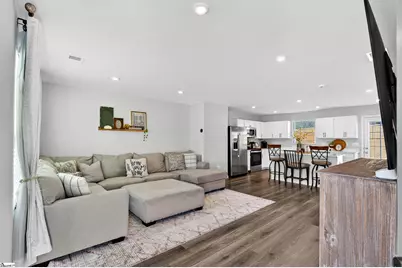 628 Batchomble Lane, Greenville, SC 29605 - Photo 4