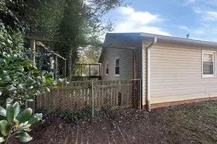 34 Charterhouse Ave, Piedmont, SC 29673 - Photo 4