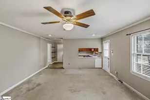 11 Shrevewood Dr, Taylors, SC 29687 - Photo 10