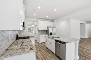 232 Roderick Ln, Greenville, SC 29605 - Photo 8