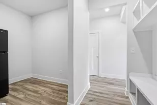 232 Roderick Ln, Greenville, SC 29605 - Photo 12