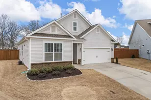 421 Linfield Ct, Duncan, SC 29334 - Photo 2