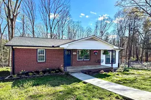 2434 Broadway Lake Rd, Anderson, SC 29621 - Photo 2