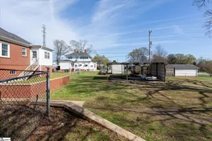 303 Pennsylvania Ave, Greer, SC 29650 - Photo 48