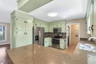 126 Coachman Dr, Anderson, SC 29625 - Photo 8