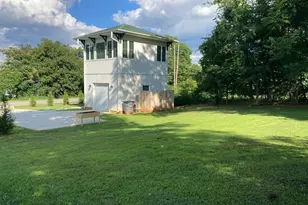 25 Ledbetter St, Greenville, SC 29611 - Photo 6