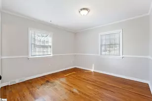 222 Meridian Ave, Taylors, SC 29687 - Photo 8