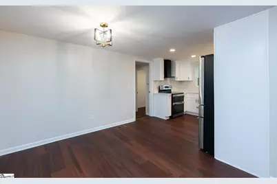 136 Moore Street, Wellford, SC 29385 - Photo 8