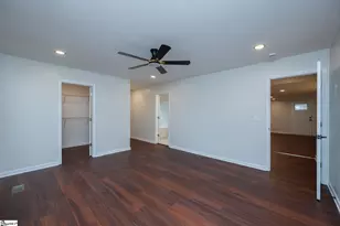 136 Moore St, Wellford, SC 29385 - Photo 16