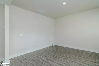 325 Roderick Lane, Greenville, SC 29605 - Photo 8