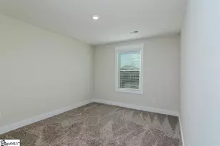 325 Roderick Ln, Greenville, SC 29605 - Photo 30