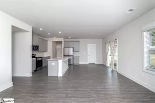 325 Roderick Ln, Greenville, SC 29605 - Photo 10