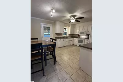 111 Cox Street, Travelers Rest, SC 29690 - Photo 4