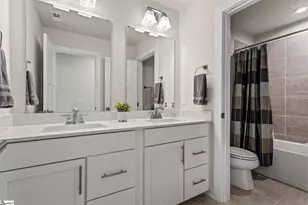 356 Hollythorpe Ln, Fountain Inn, SC 29644 - Photo 26