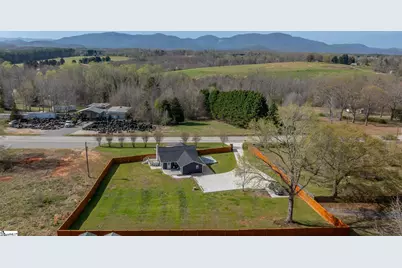 5204 N Highway 14, Landrum, SC 29356 - Photo 4