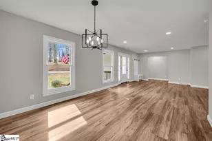 11 Confederate Cir, Taylors, SC 29687 - Photo 4