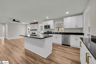 11 Confederate Cir, Taylors, SC 29687 - Photo 10