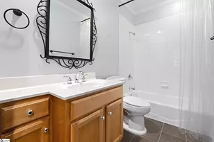 400 N Main St, Greenville, SC 29601 - Photo 14