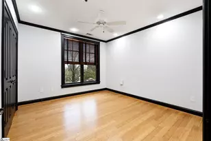 400 N Main St, Greenville, SC 29601 - Photo 12