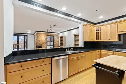 400 N Main Street #203, Greenville, SC 29601 - Photo 6