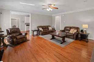 111 Hunting Meadow, Williamston, SC 29697 - Photo 8