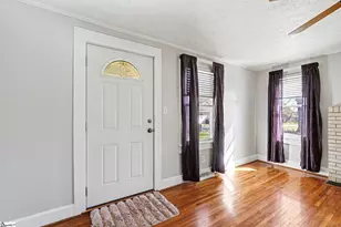 11 Bainbridge Dr, Greenville, SC 29611 - Photo 8
