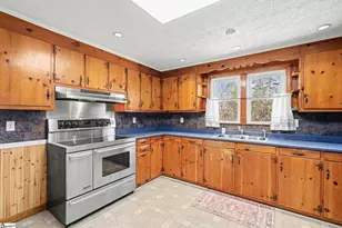 11 Bainbridge Dr, Greenville, SC 29611 - Photo 18