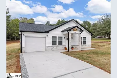 174 Blackman Circle, Cowpens, SC 29330 - Photo 2