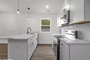 174 Blackman Cir, Cowpens, SC 29330 - Photo 8