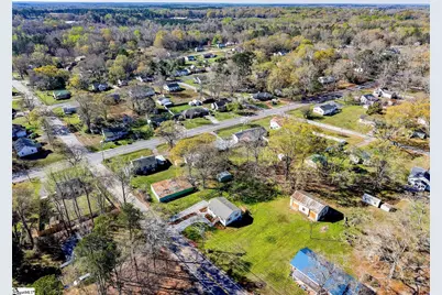 113 Guthrie Avenue, Belton, SC 29627 - Photo 24